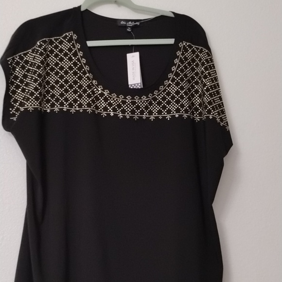 Chic Black Embellished Women's Blouse - Picture 2 of 8